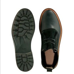 clarks trace fawn boots